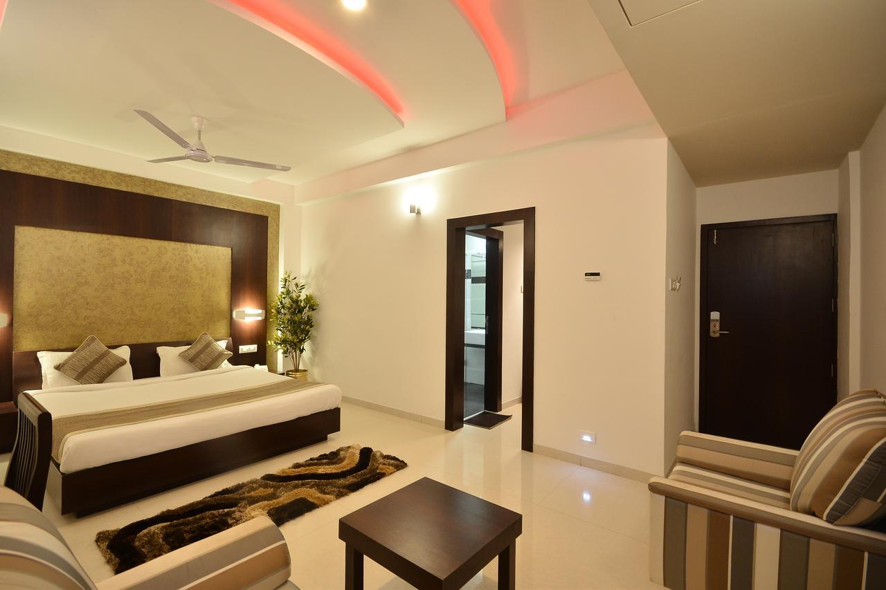 Hotel The Sentosa Rajkot Εξωτερικό φωτογραφία